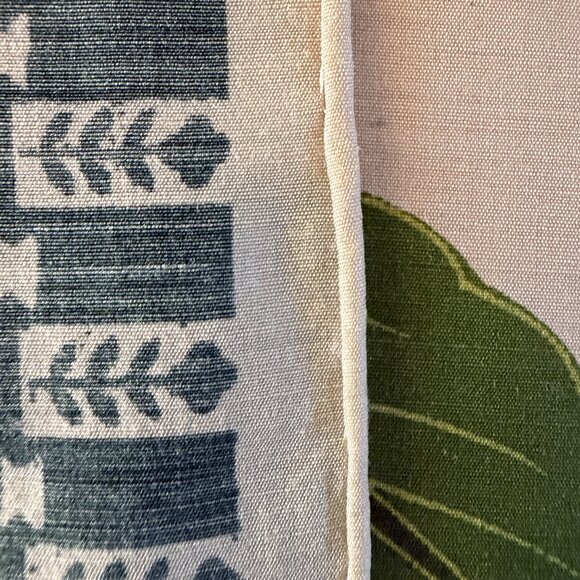 Vintage Kanebo Japanese Peacock and Floral Silk Scarf 32" X 32" - Picture 7 of 15